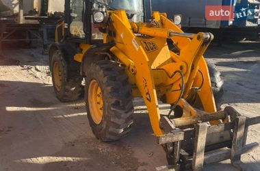 Фронтальні навантажувачі JCB 406 2000 в Бучачі