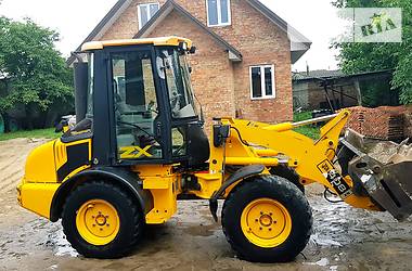 Фронтальный погрузчик JCB 408 2005 в Ковеле