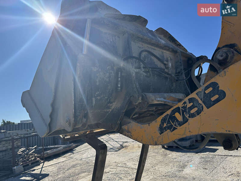 Фронтальні навантажувачі JCB 408 2000 в Тарутиному