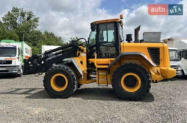 Фронтальный погрузчик JCB 436 2010 в 