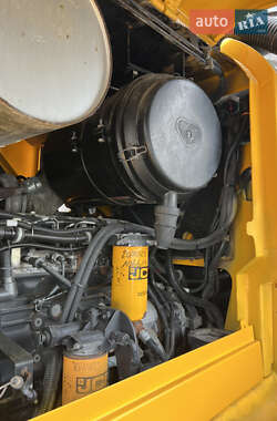 Фронтальный погрузчик JCB 436 2010 в 