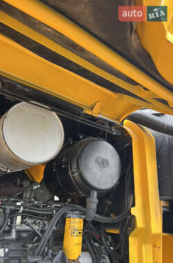 Фронтальный погрузчик JCB 436 2010 в 