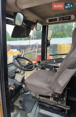 Фронтальный погрузчик JCB 456 2007 в 