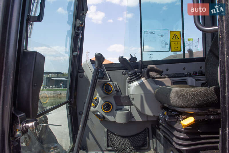Міні-екскаватор JCB 48Z-1 2020 в Житомирі