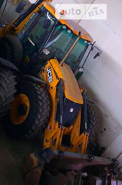 Екскаватор навантажувач JCB 4CX 2012 в Луцьку