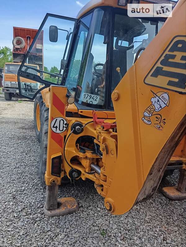 Экскаватор погрузчик JCB 4CX 2001 в Тячеве фото 26 Экскаватор погрузчик JCB 4CX 2001 в Тячеве