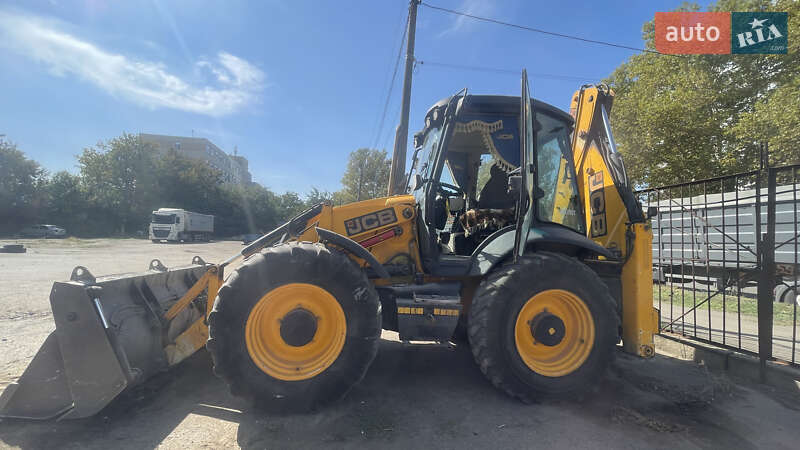 Екскаватор навантажувач JCB 4CX 2014 в Миколаєві