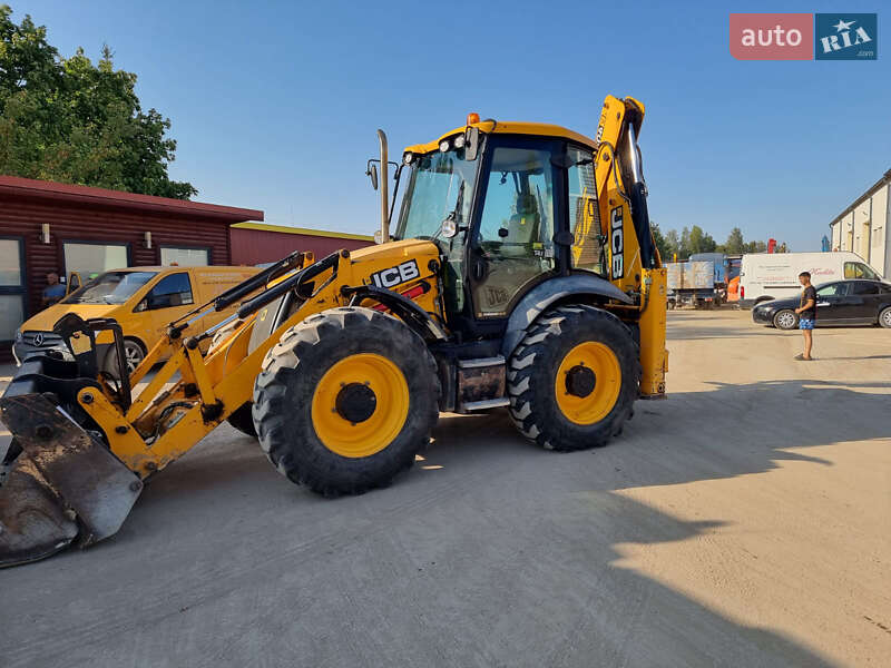 JCB 4CX 2019