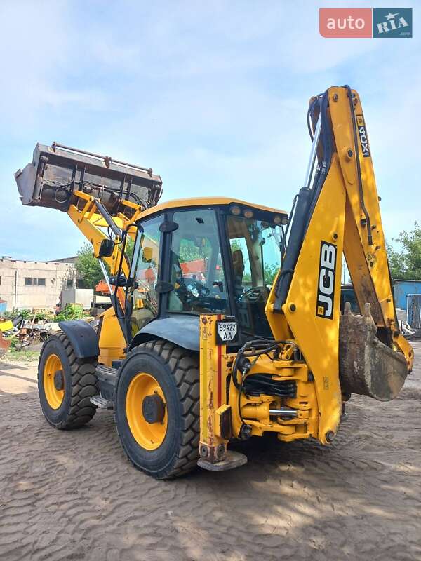 Экскаватор погрузчик JCB 4CX 2011 в Киеве