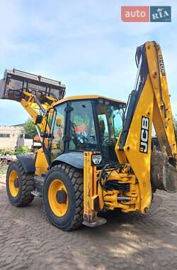 Экскаватор погрузчик JCB 4CX 2011 в 