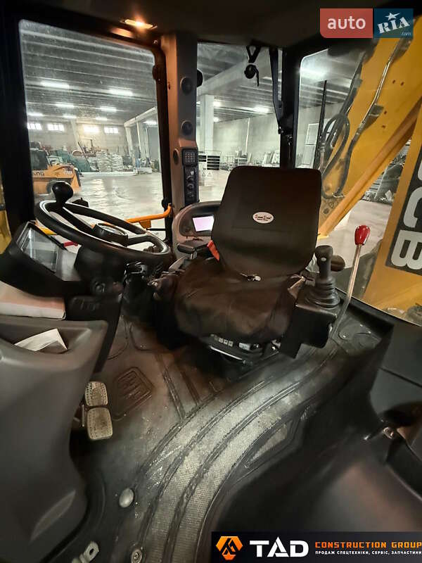 Экскаватор погрузчик JCB 4CX 2021 в Киеве