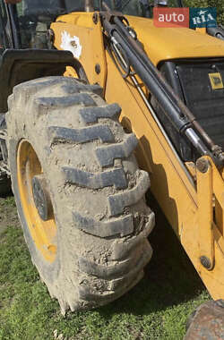 Экскаватор погрузчик JCB 4CX 2010 в 