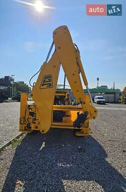 Экскаватор погрузчик JCB 4CX 2005 в 