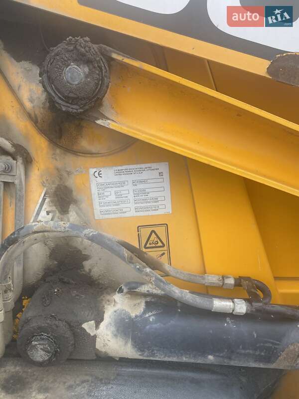 Екскаватор навантажувач JCB 4CX 2011 в Ужгороді