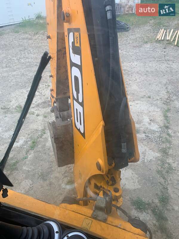 Экскаватор погрузчик JCB 4CX 2011 в Богородчанах