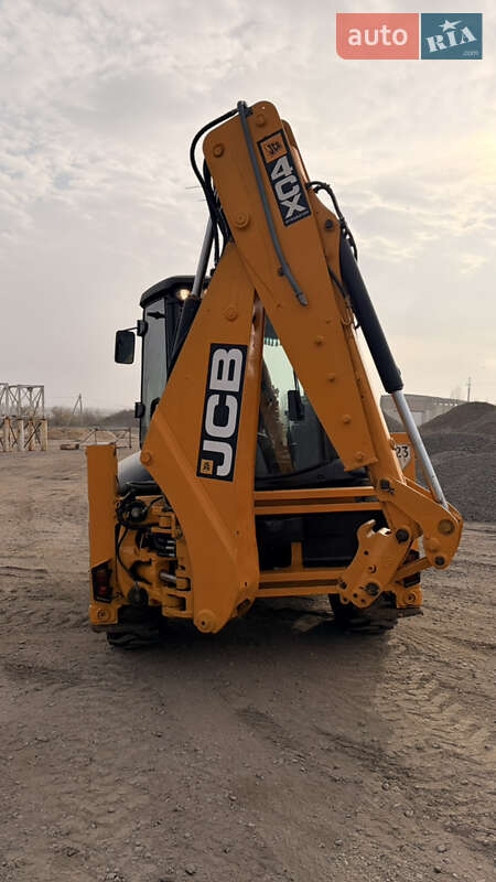 Экскаватор погрузчик JCB 4CX 2013 в Николаеве