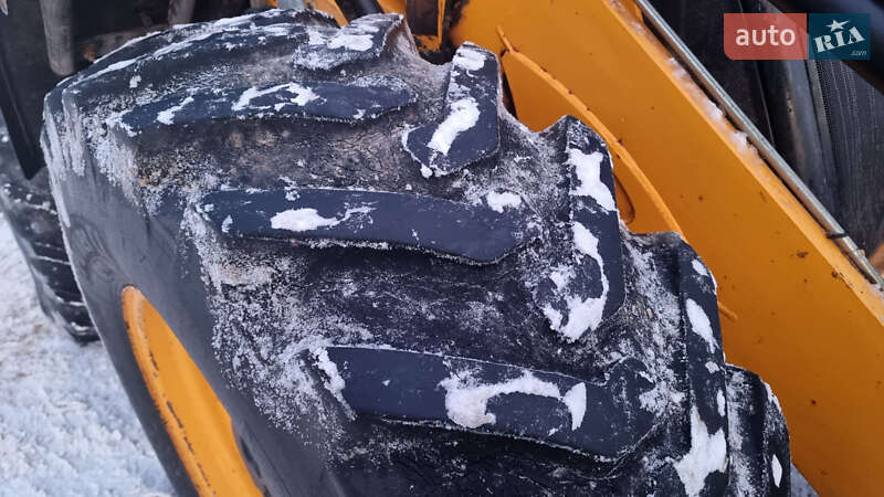 Экскаватор погрузчик JCB 4CX 2015 в Одессе