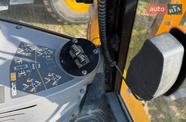 Экскаватор погрузчик JCB 4CX 2022 в Виноградове фото 12 Экскаватор погрузчик JCB 4CX 2022 в Виноградове