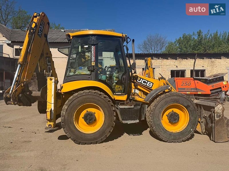 Экскаватор погрузчик JCB 4CX 2006 в Белогородке