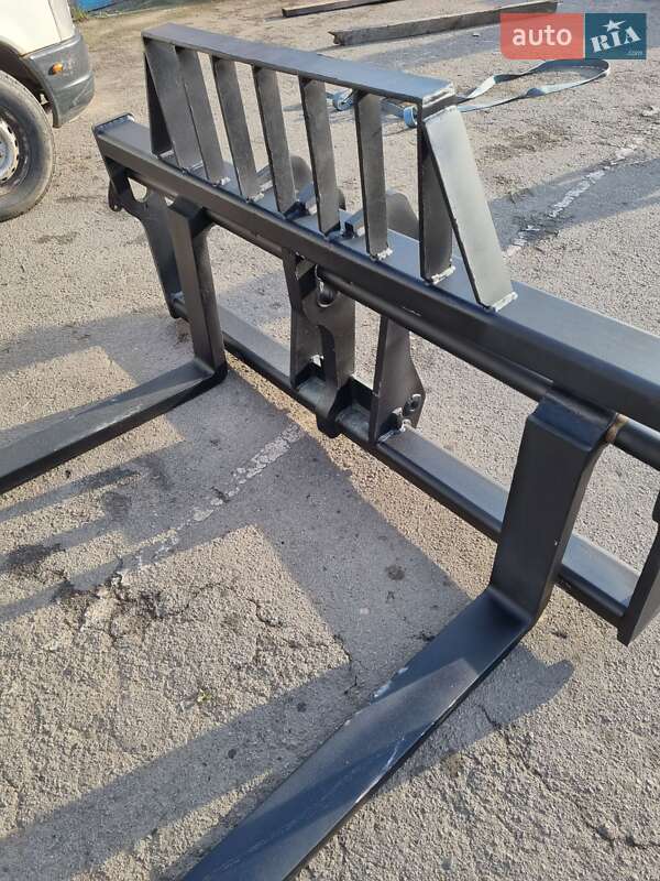 Телескопический погрузчик JCB 516-40 2015 в Ровно