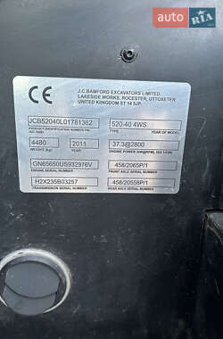 Телескопический погрузчик JCB 520 2011 в 
