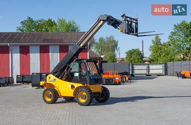 Подъемник телескопический JCB 520 2017 в Житомире
