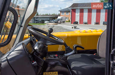 Подъемник телескопический JCB 525-60 Hi-Viz 2019 в 