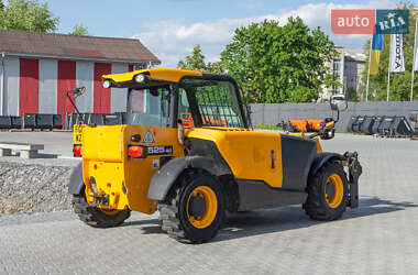 Подъемник телескопический JCB 525-60 Hi-Viz 2018 в 