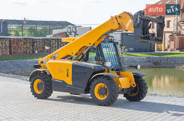 Подъемник телескопический JCB 525-60 Hi-Viz 2018 в 