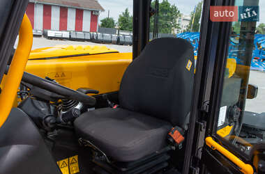Подъемник телескопический JCB 525-60 Hi-Viz 2024 в 