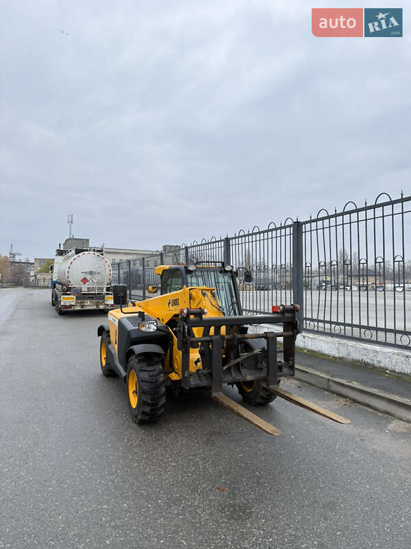 Телескопический погрузчик JCB 525-60 Hi-Viz 2018 в Киеве