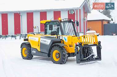 Підйомник телескопічний JCB 525-60 Hi-Viz 2018 в Житомирі