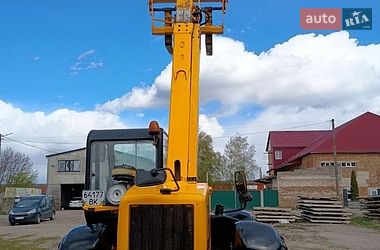 Телескопический погрузчик JCB 525 1999 в Березному