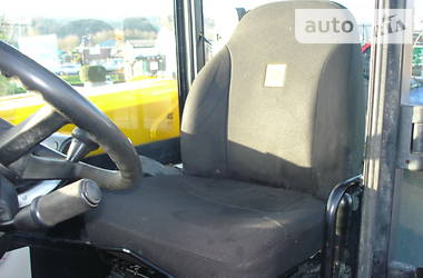 Телескопический погрузчик JCB 526 2012 в 