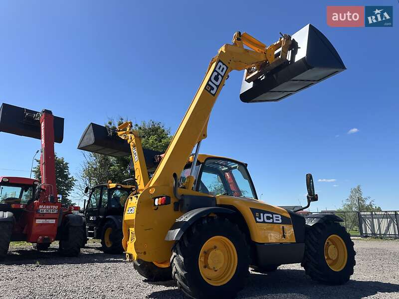 JCB 530-70 2004