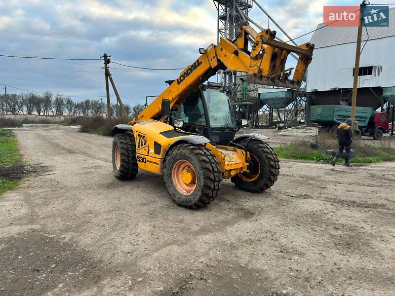 Телескопический погрузчик JCB 530-70 2002 в Сычавке