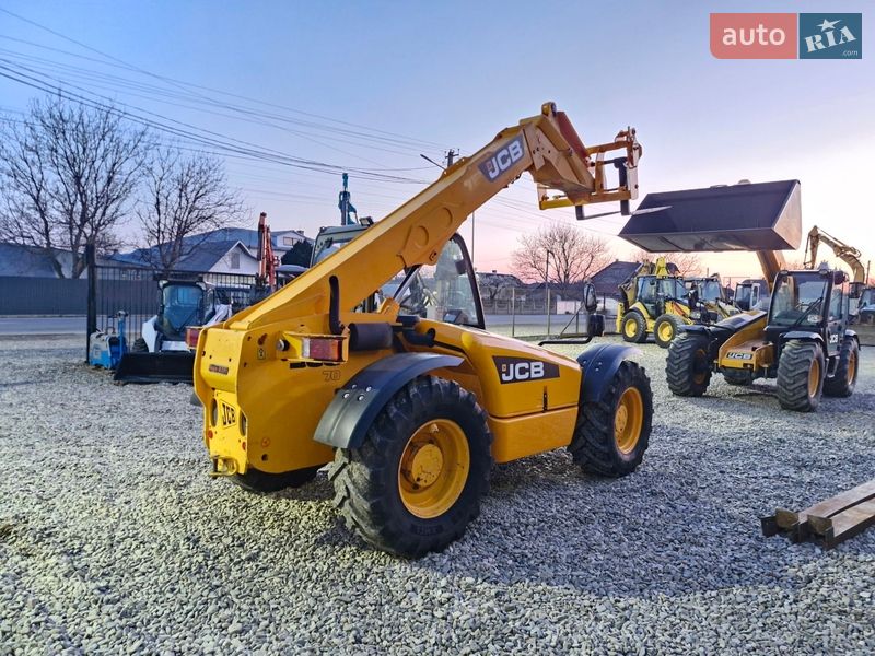 Телескопічні навантажувачі JCB 530-70 1997 в Чернівцях фото 4 Телескопічні навантажувачі JCB 530-70 1997 в Чернівцях