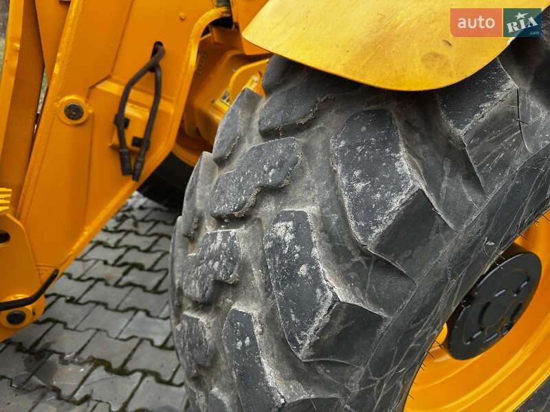 Телескопический погрузчик JCB 530 2004 в Горохове