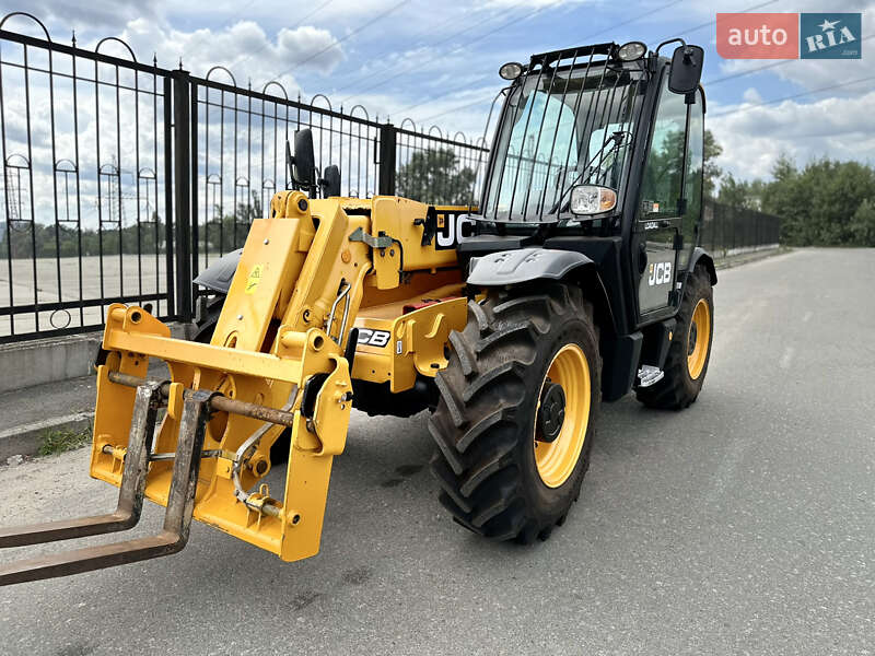 Телескопический погрузчик JCB 531-70 2013 в Киеве