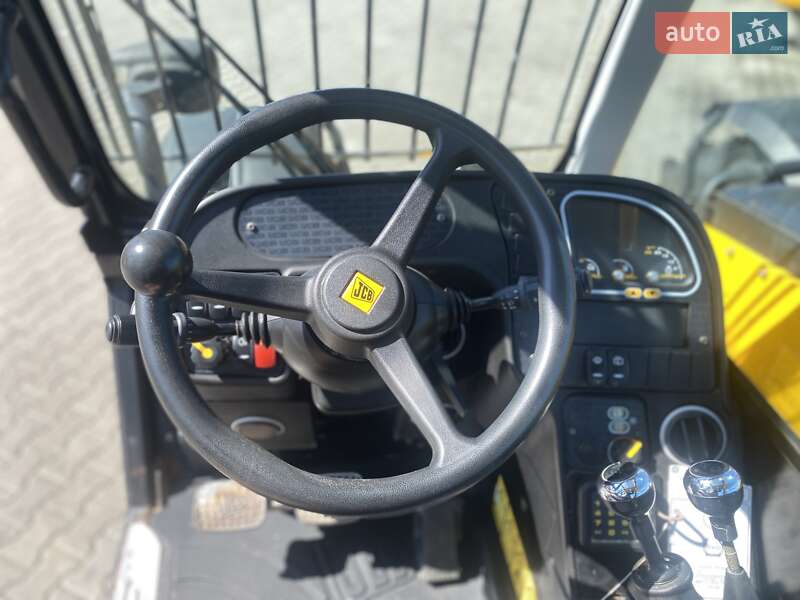Телескопічні навантажувачі JCB 531-70 2014 в Рівному