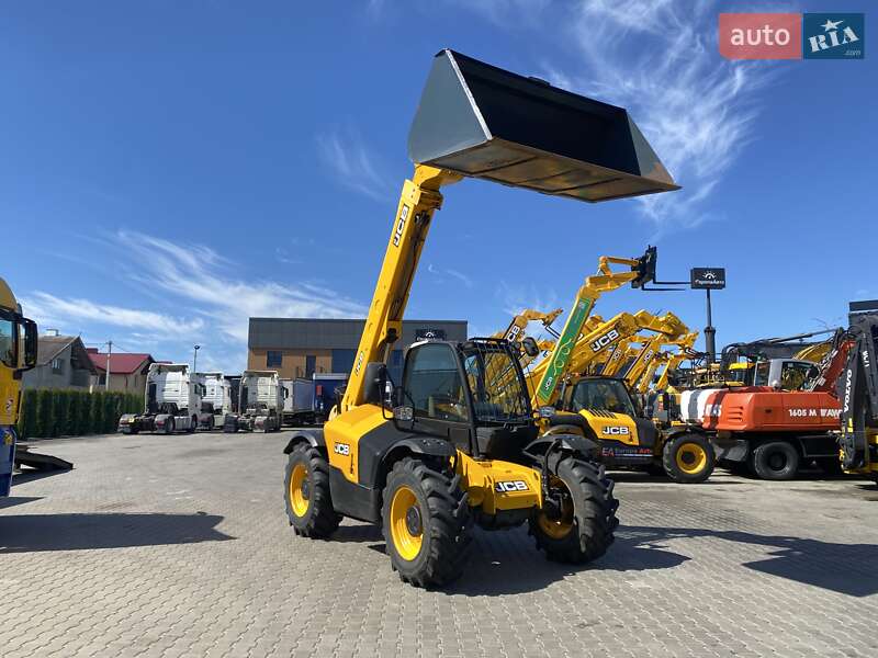 Телескопічні навантажувачі JCB 531-70 2014 в Рівному