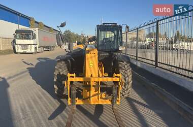 Телескопический погрузчик JCB 531-70 2016 в 