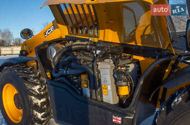Подъемник телескопический JCB 531-70 2021 в 