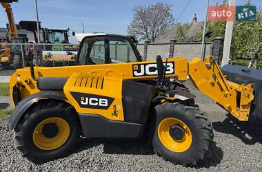 Телескопический погрузчик JCB 531-70 2015 в 