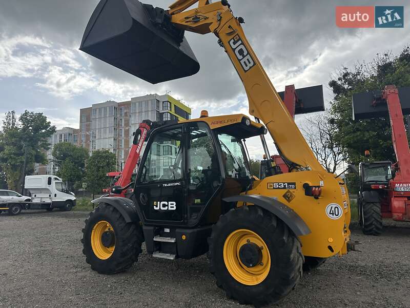 JCB 531-70 2013