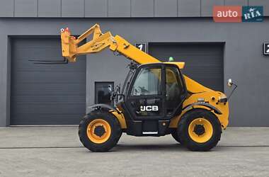 Телескопический погрузчик JCB 531-70 2015 в 