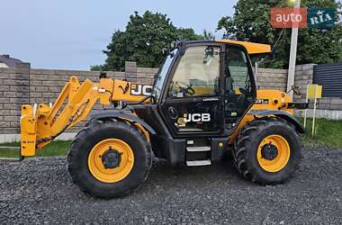 Телескопический погрузчик JCB 531-70 2013 в 