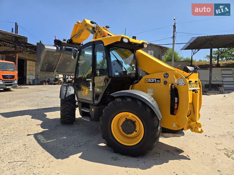 Телескопический погрузчик JCB 531-70 2012 в Болграде