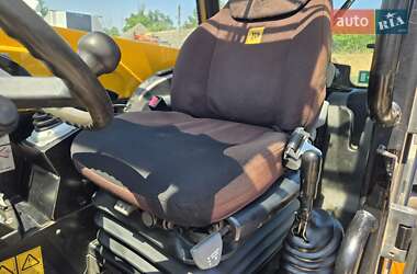 Телескопический погрузчик JCB 531-70 2012 в 