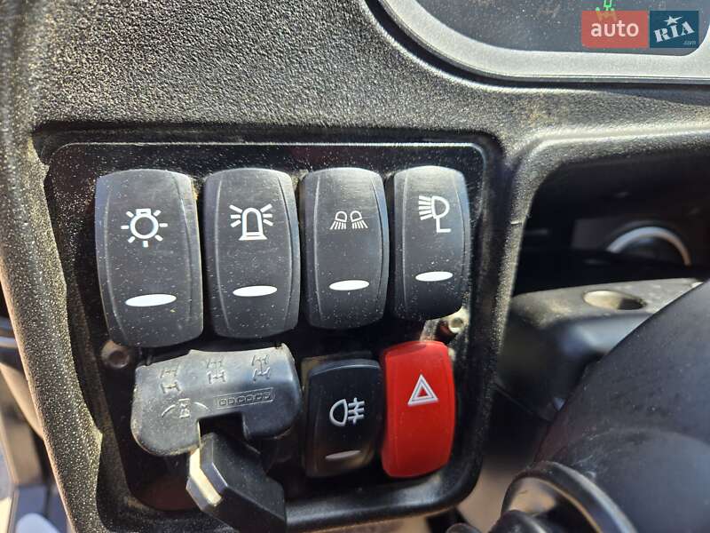 Телескопический погрузчик JCB 531-70 2012 в Болграде